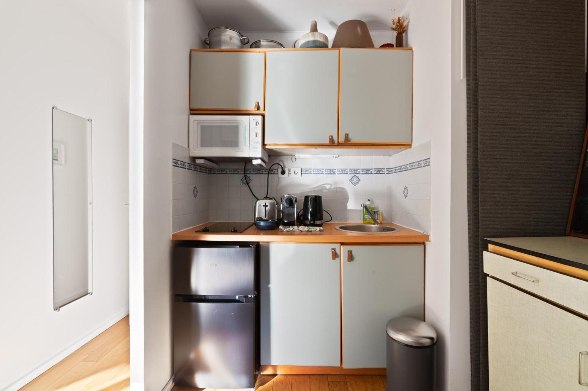 Charmant Studio Republique Jemmapes Free Netflix Париж Екстериор снимка